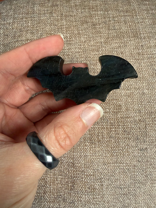 Labradorite Bat Crystal Carving 30g