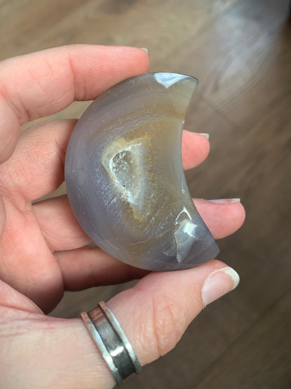 Imperfect Agate Moon 41g