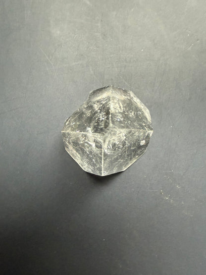 Apophyllite Mini Pyramid 7-11g