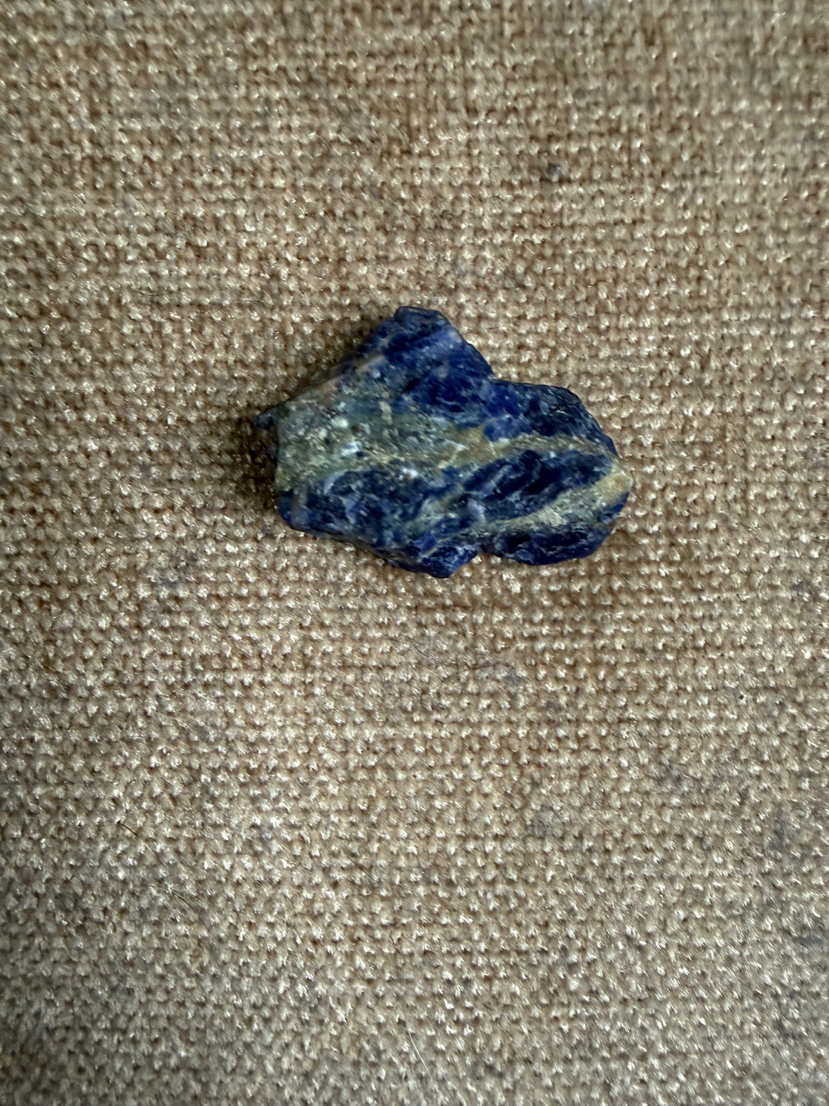 Sodalite Raw Pieces - XXSmall 11g
