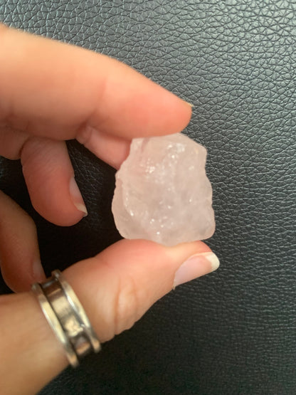 Rose Quartz Raw Pieces - XXSmall 14g