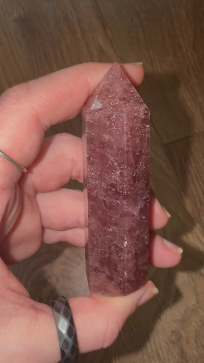 Strawberry Quartz Towers – XSmall (48-60g)