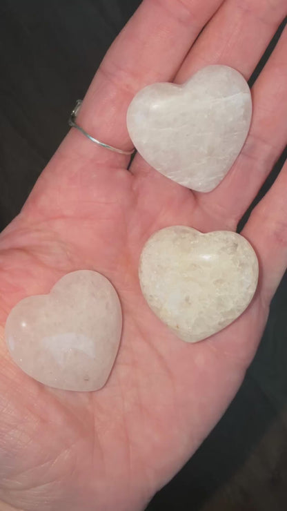 Small Crystal Hearts 9-14g